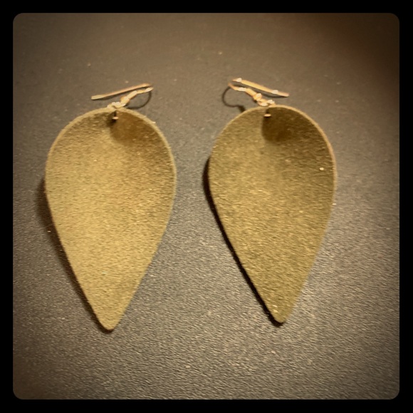 Large leather earrings - Picture 1 of 1
